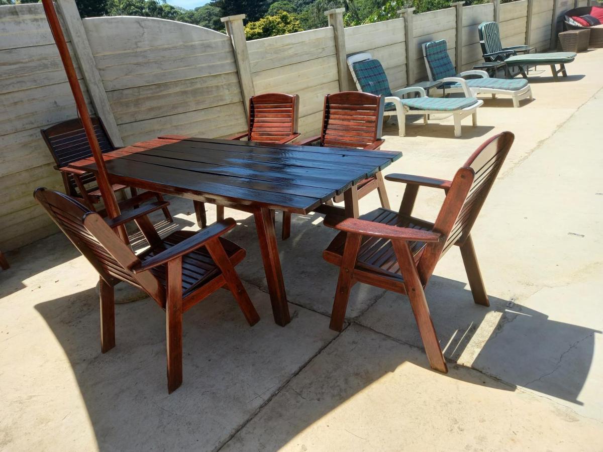 Poolside Guest House พอร์ตเชพสโตน ภายนอก รูปภาพ